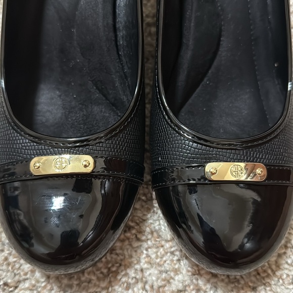 NWOB Giani Bernini Memory Foam Patent Round Toe Wedges - Picture 2 of 5